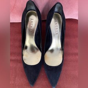 Black suede pumps/stilettos